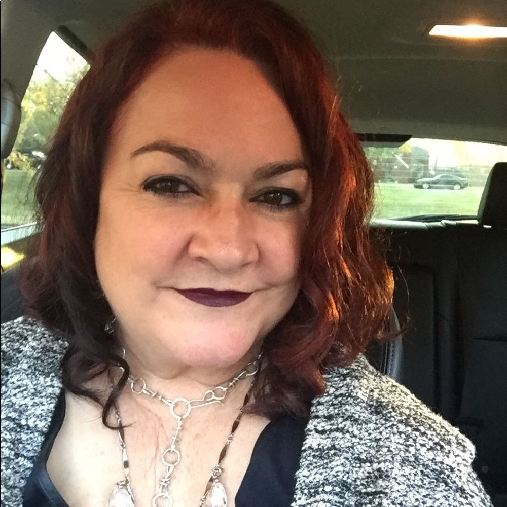 Meet your Posher, Teri